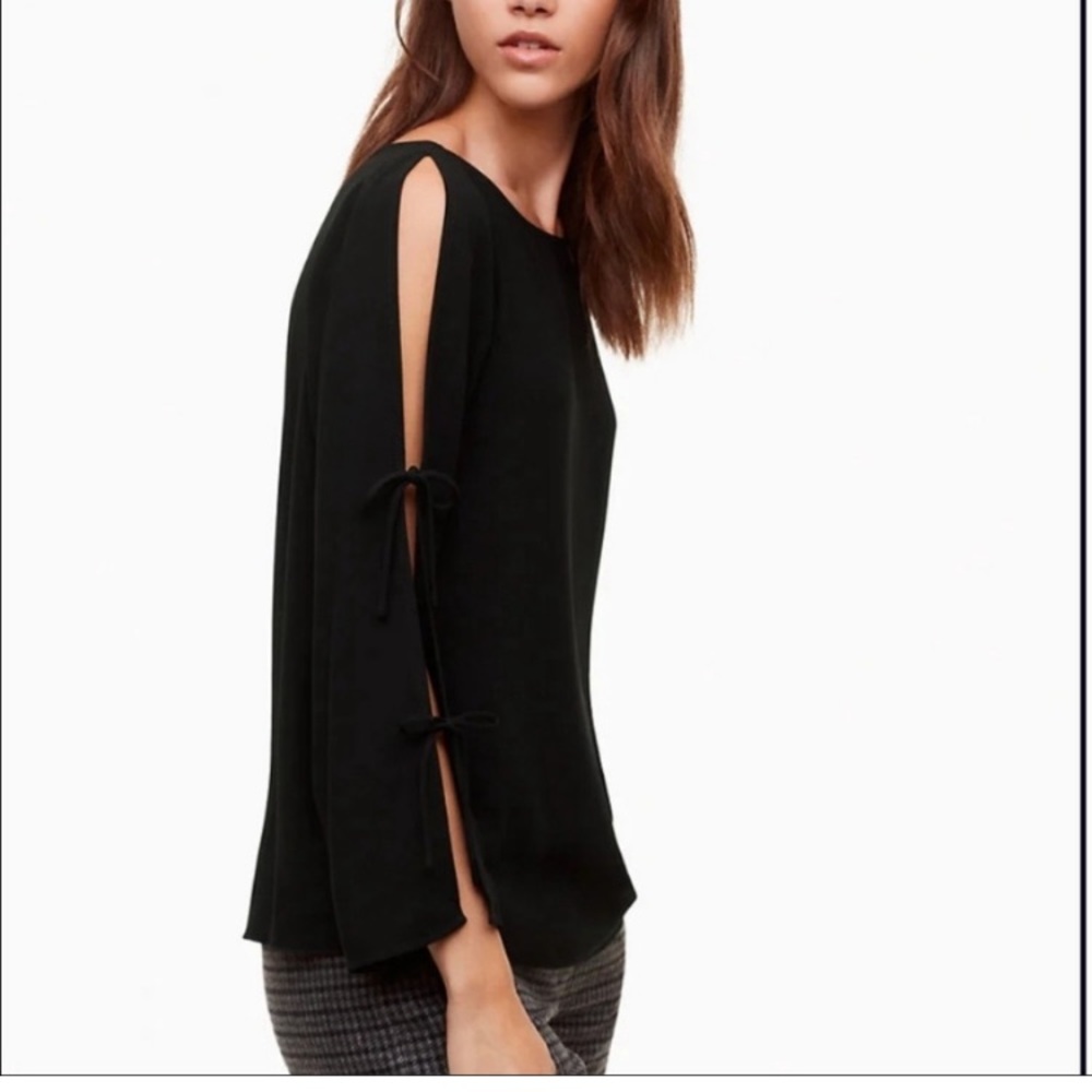Black Wilfred long sleeve size M blouse with slit and ties sleeves 🖤